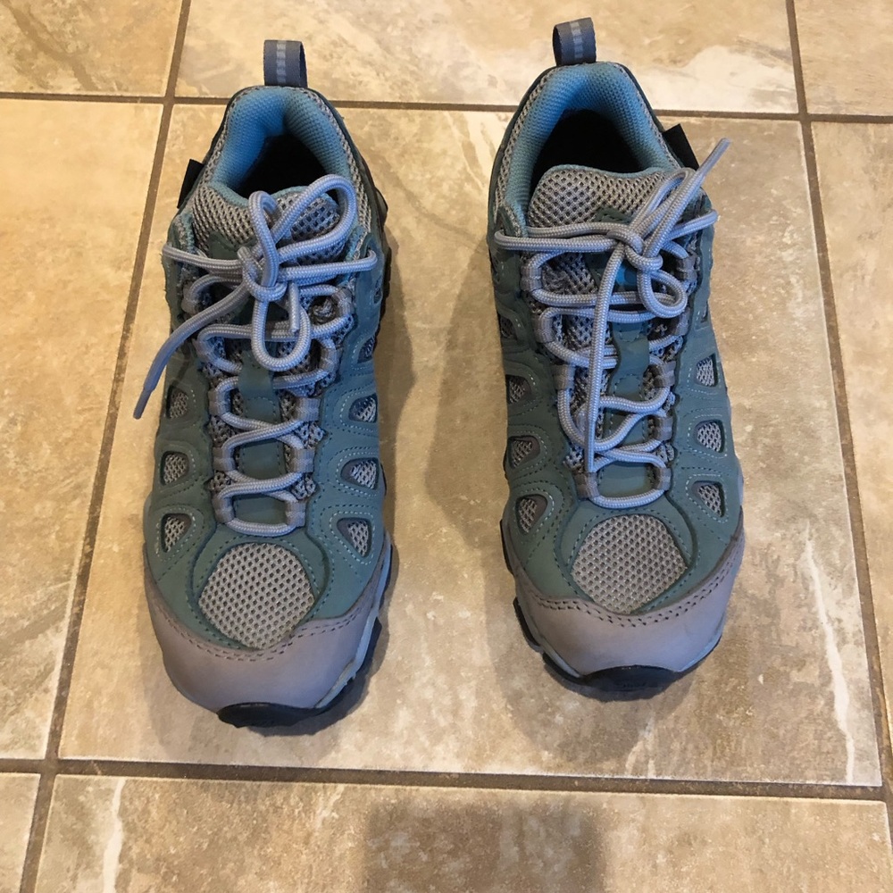 Oboz Hiking Shoes Size 6.5